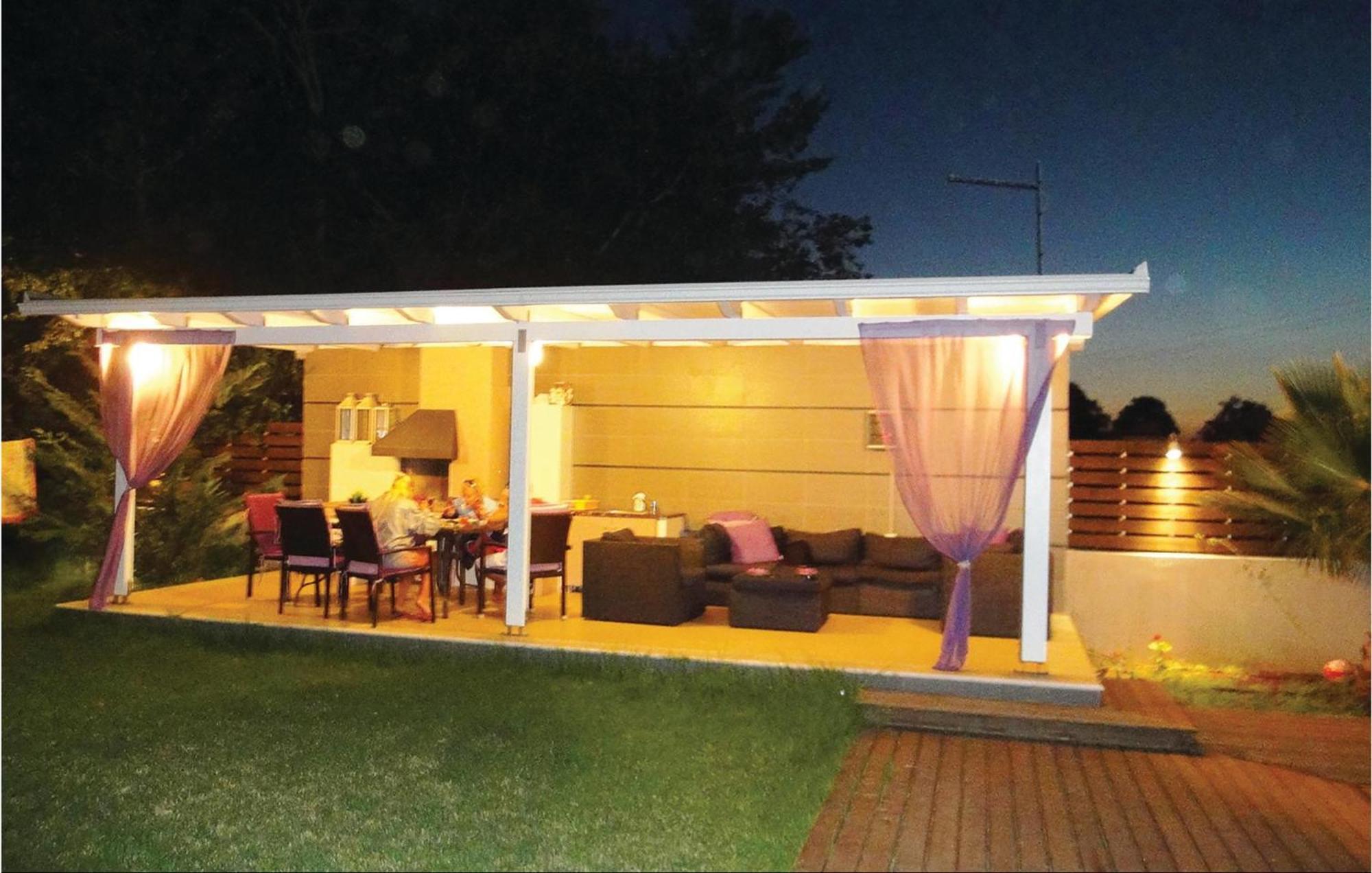 Lovely Home In Preveza With Outdoor Swimming Pool Kanali  Exteriér fotografie