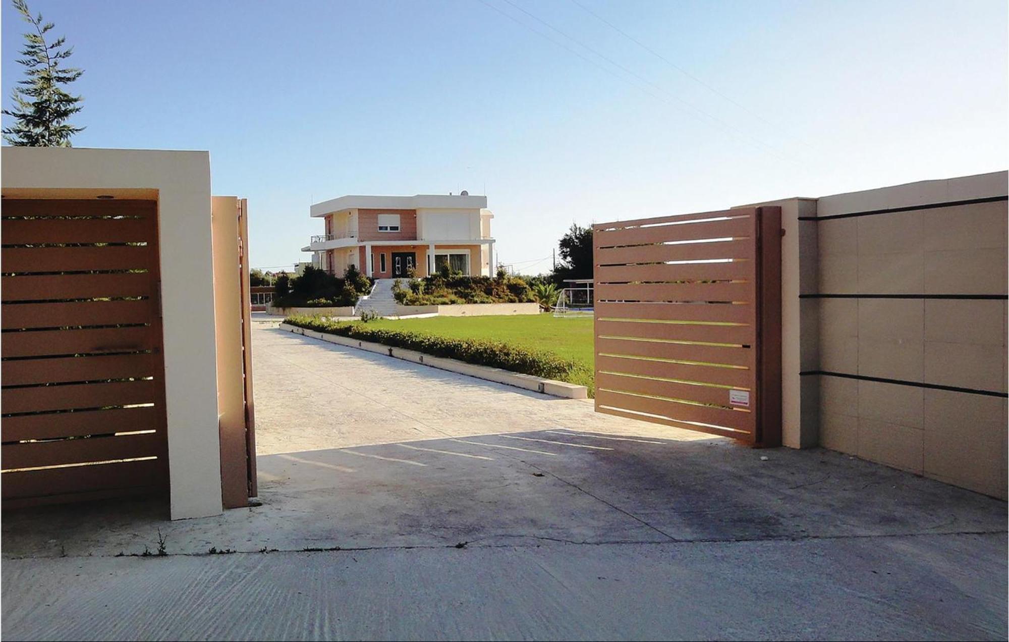 Lovely Home In Preveza With Outdoor Swimming Pool Kanali  Exteriér fotografie